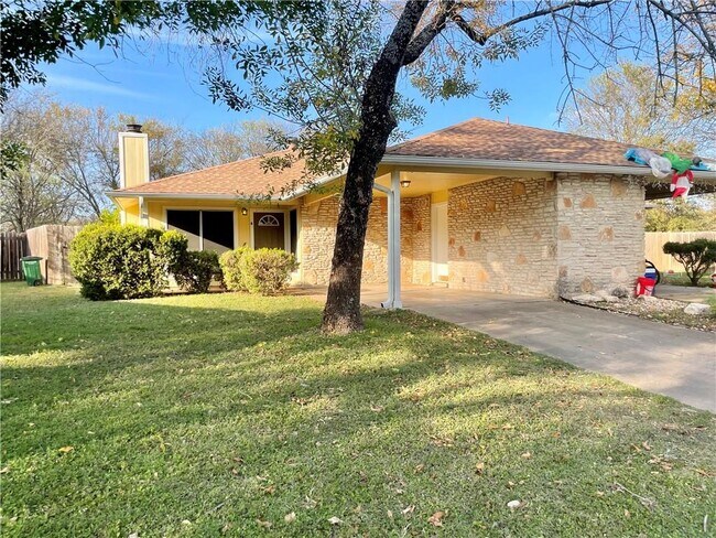 Building Photo - 1508 No Mor Cove