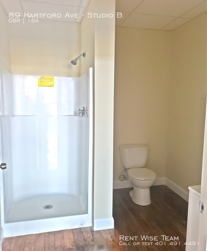 89 Hartford Ave Unit Studio B, Providence, RI 02909 Apartment for