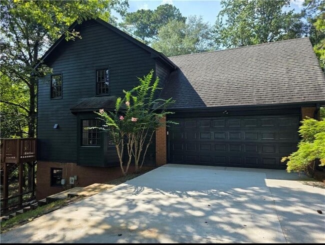 Building Photo - 2907 Moorings Pkwy SW