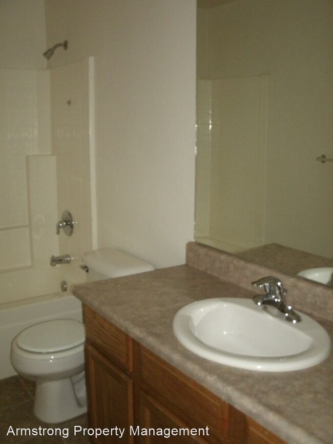 Building Photo - 3 br, 2 bath House - 2848 W. Payson Ct.
