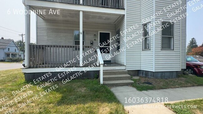 Foto del edificio - 6 Woodbine Ave