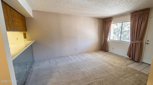 Foto del edificio - 7664 E 22nd St