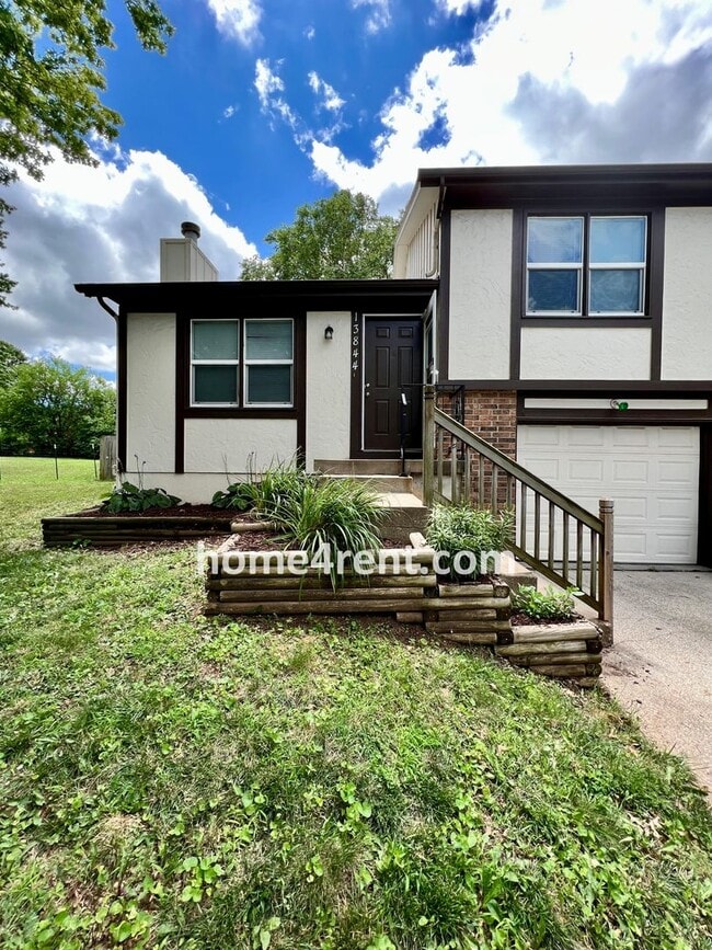 Building Photo - 13844 S Constance Ct