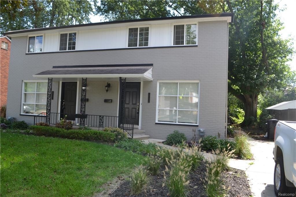Primary Photo - 1752 Haynes St