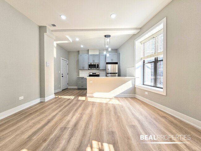 Foto del edificio - 432 W Belden Ave