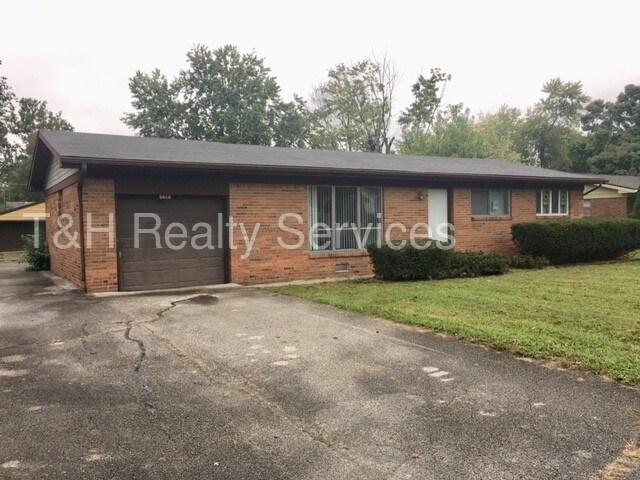 Primary Photo - PENDING-Charming Ranch in Wayne Township!