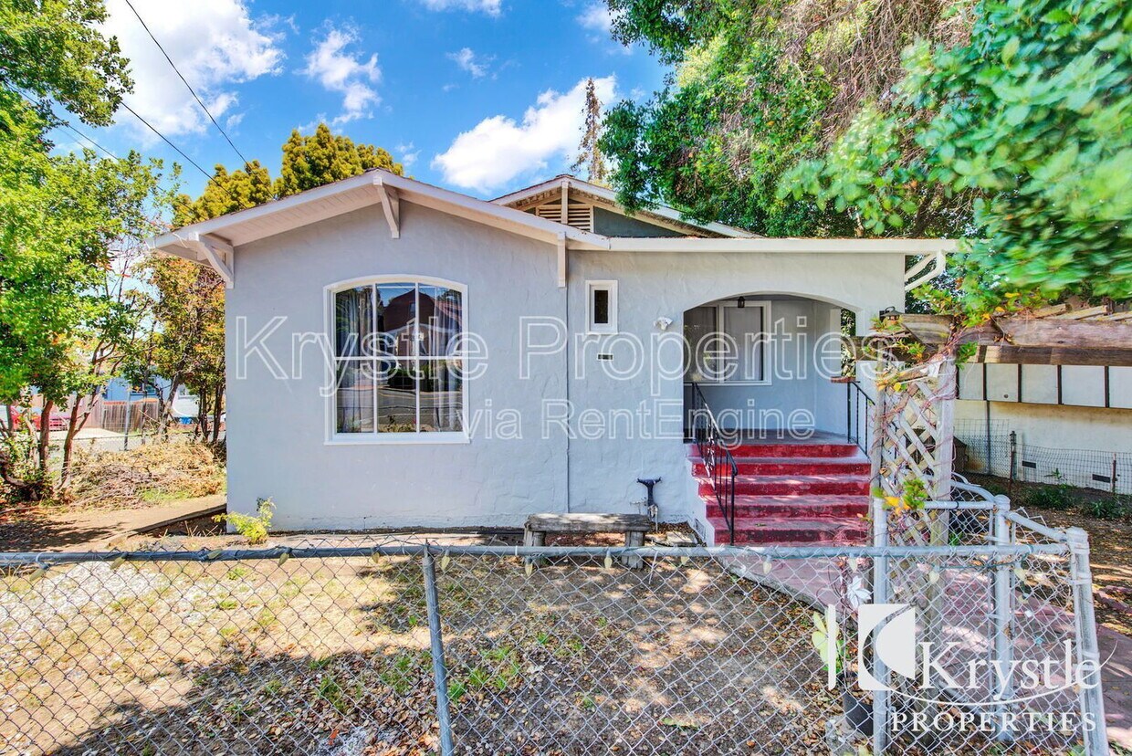 Foto principal - 1722 Sacramento St