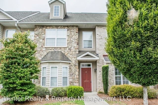 Primary Photo - 2 br, 2.5 bath House - 4513 Brassfield Dr.