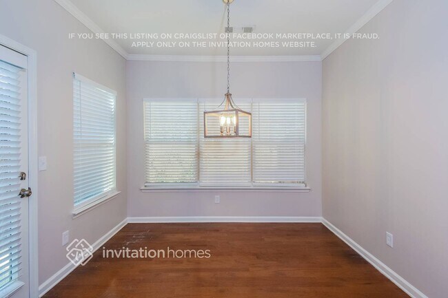 Foto del edificio - 1717 Hedgestone Ct