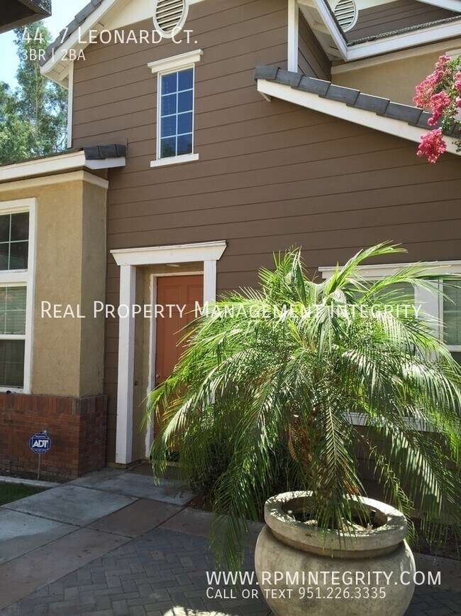 Building Photo - Northern Riverside home in gated community