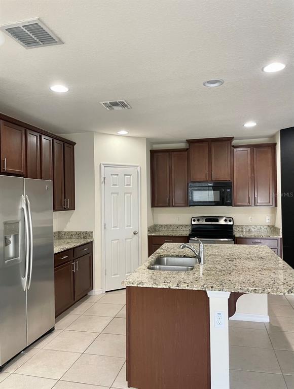 Foto del edificio - 2656 San Simeon Way