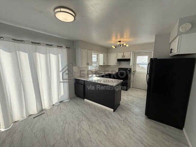 Foto del edificio - 2714 Colton Dr SE