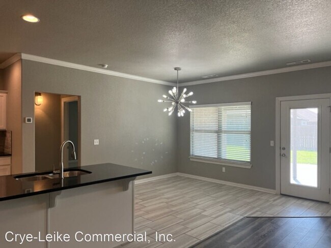 Foto del edificio - 4 br, 2.5 bath House - 4338 Leafield Street