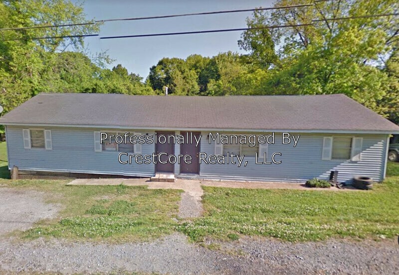 1850 Ayers St Unit 1850 B LL, Dyersburg, TN 38024 Condo for Rent in