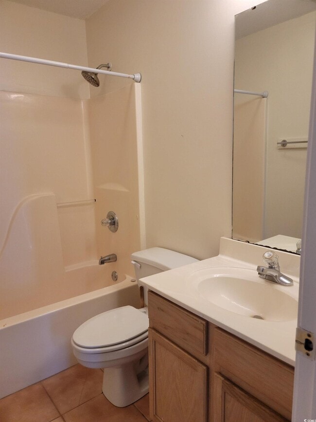 Building Photo - 609 6th Ave N Building Photo - 609 6th Ave N