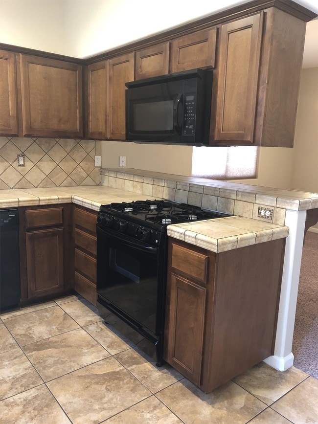 Foto del edificio - 4719 Ryzona Dr