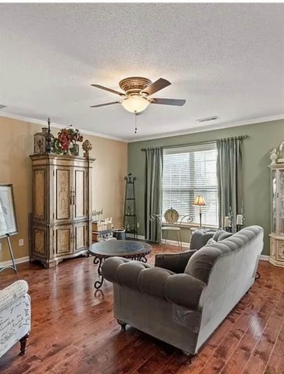 Foto del edificio - 50 Highoak Dr