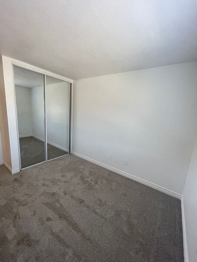 Building Photo - 12719 Robison Blvd