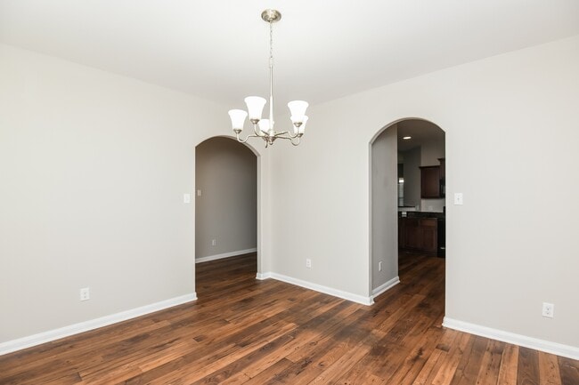 Building Photo - 6301 Chalk Hollow Dr