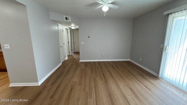Building Photo - 4101 Blue Lick Ct