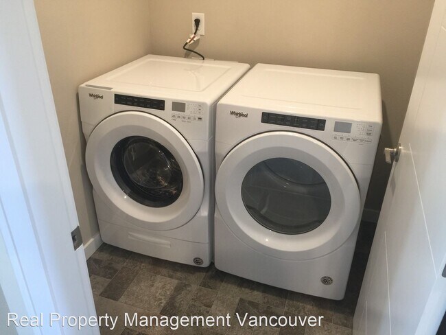 Foto del edificio - 3 br, 2.5 bath House - 13001 NE 24th Circl...