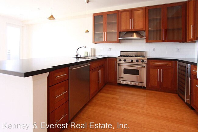 Building Photo - 3 br, 3 bath House - 1734 Lombard #5