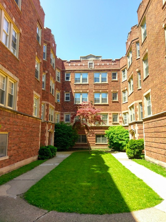 Foto del edificio - South Shore Neighborhood Apartments