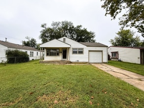 Building Photo - 3157 S Elizabeth Ave Building Photo - 3157 S Elizabeth Ave