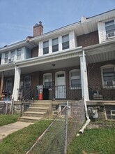 Building Photo - 1447 Lawrence Rd