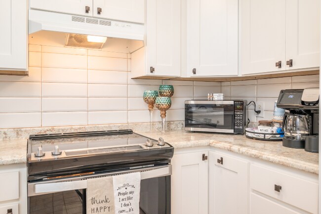 Foto del edificio - 1064 N Montgomery St