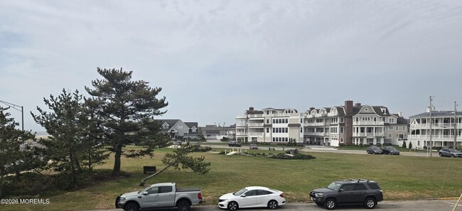 Building Photo - 5 Ocean Ave N