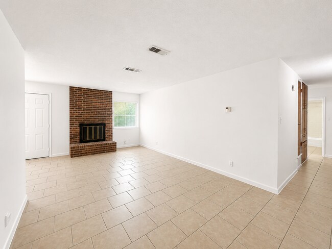 Foto del edificio - 2211 Wheeler Ave