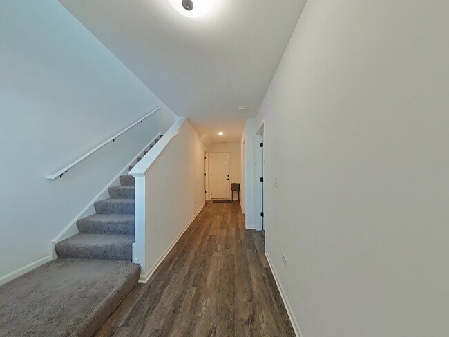 Foto del edificio - 4303 Chelsea Mnr Cir