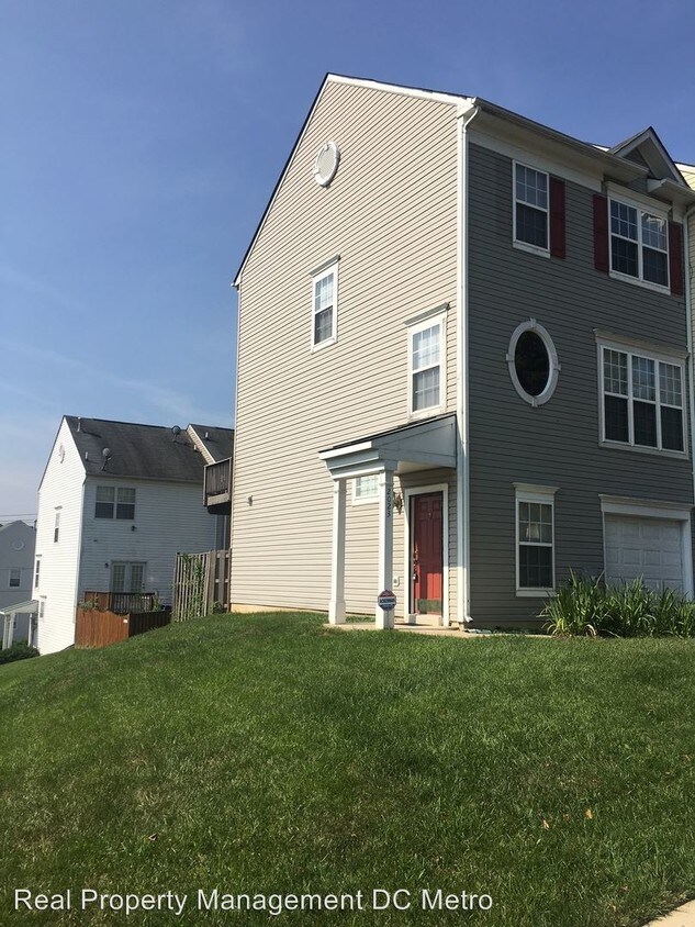 Primary Photo - 2023 Tremont St SE