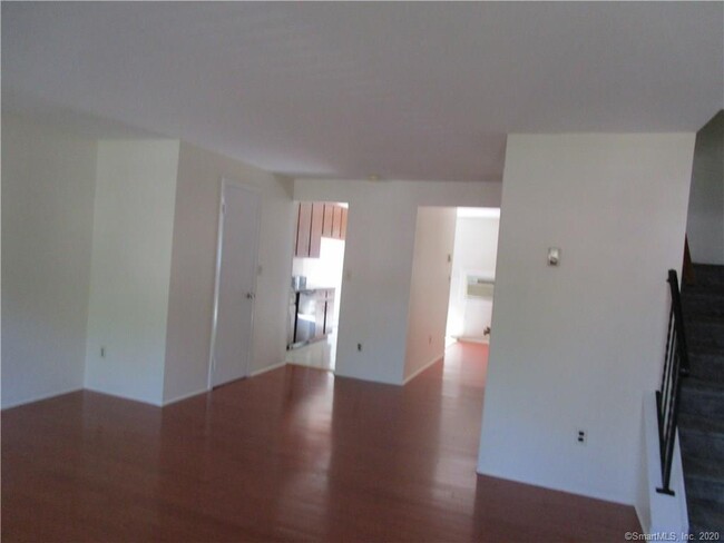 Building Photo - 1 Barnstable Ln