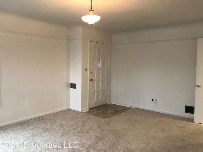 Building Photo - 3309 E Evergreen Blvd