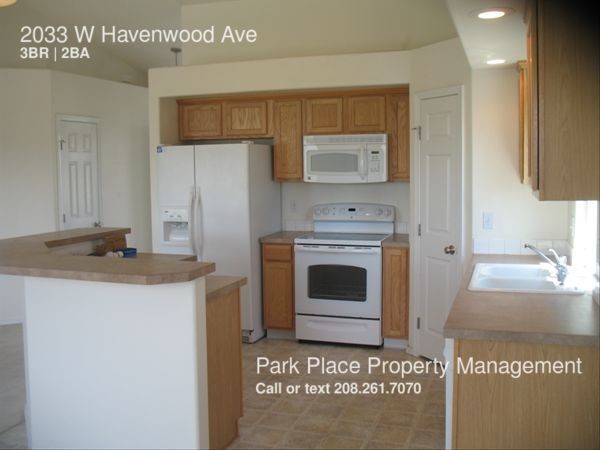 Foto del edificio - 2033 W Havenwood Ave
