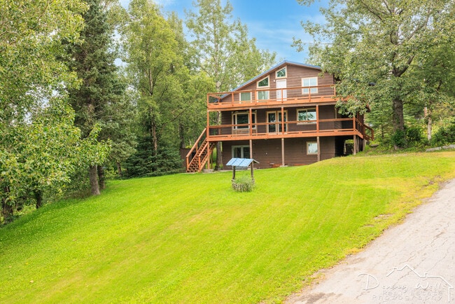 Building Photo - 5701 Kallander Ave