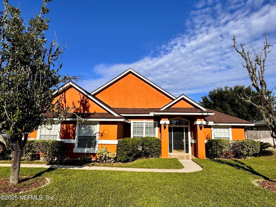 Primary Photo - 12067 Hanson Creek Dr
