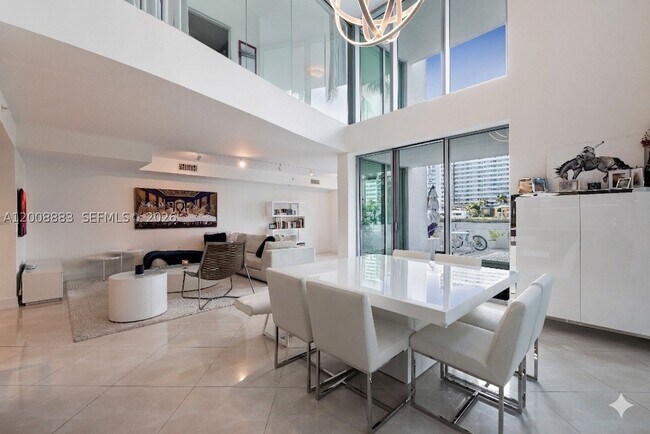 Foto del edificio - 7928 East Dr