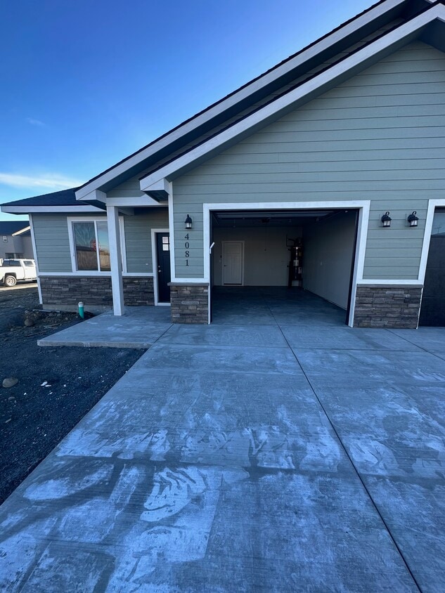 4081 Quinn Dr NE, Moses Lake, WA 98837 House Rental in Moses Lake, WA