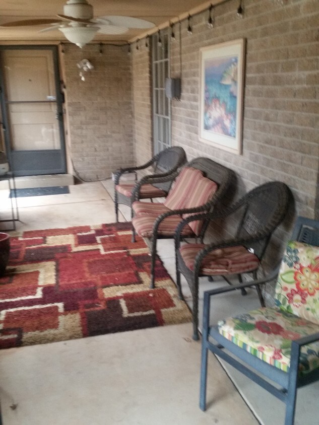 Foto principal - 11028 Springhollow Rd