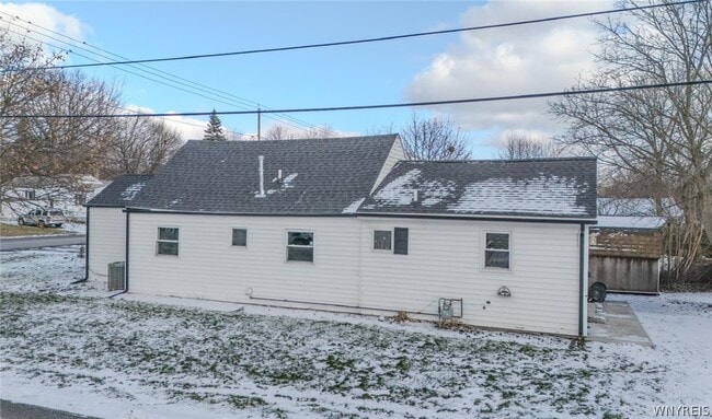 Building Photo - 3487 Rhode Island Ave