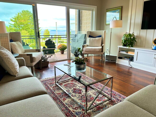 Apartamento de 2 habitaciones con vistas al lago Michigan. - 607 Randolph St