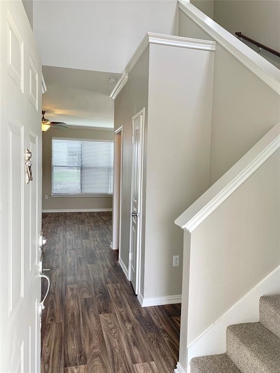 Building Photo - 2725 Stone Oak Dr
