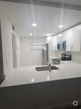 Building Photo - 1075 Riverside Dr