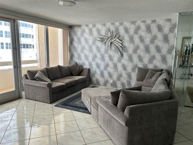 Foto del edificio - 4020 Galt Ocean Dr