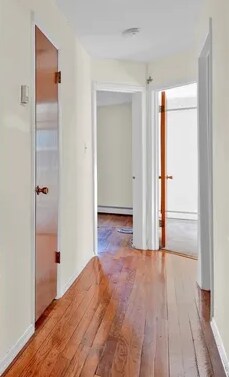 Foto del edificio - 17532 Devonshire Rd