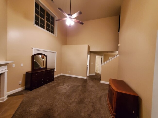 Building Photo - 2504 Millwood Cir SE
