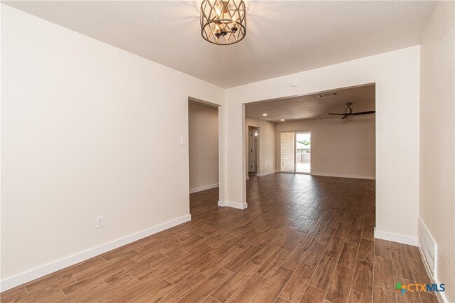 Building Photo - 304 Timber Ridge Dr